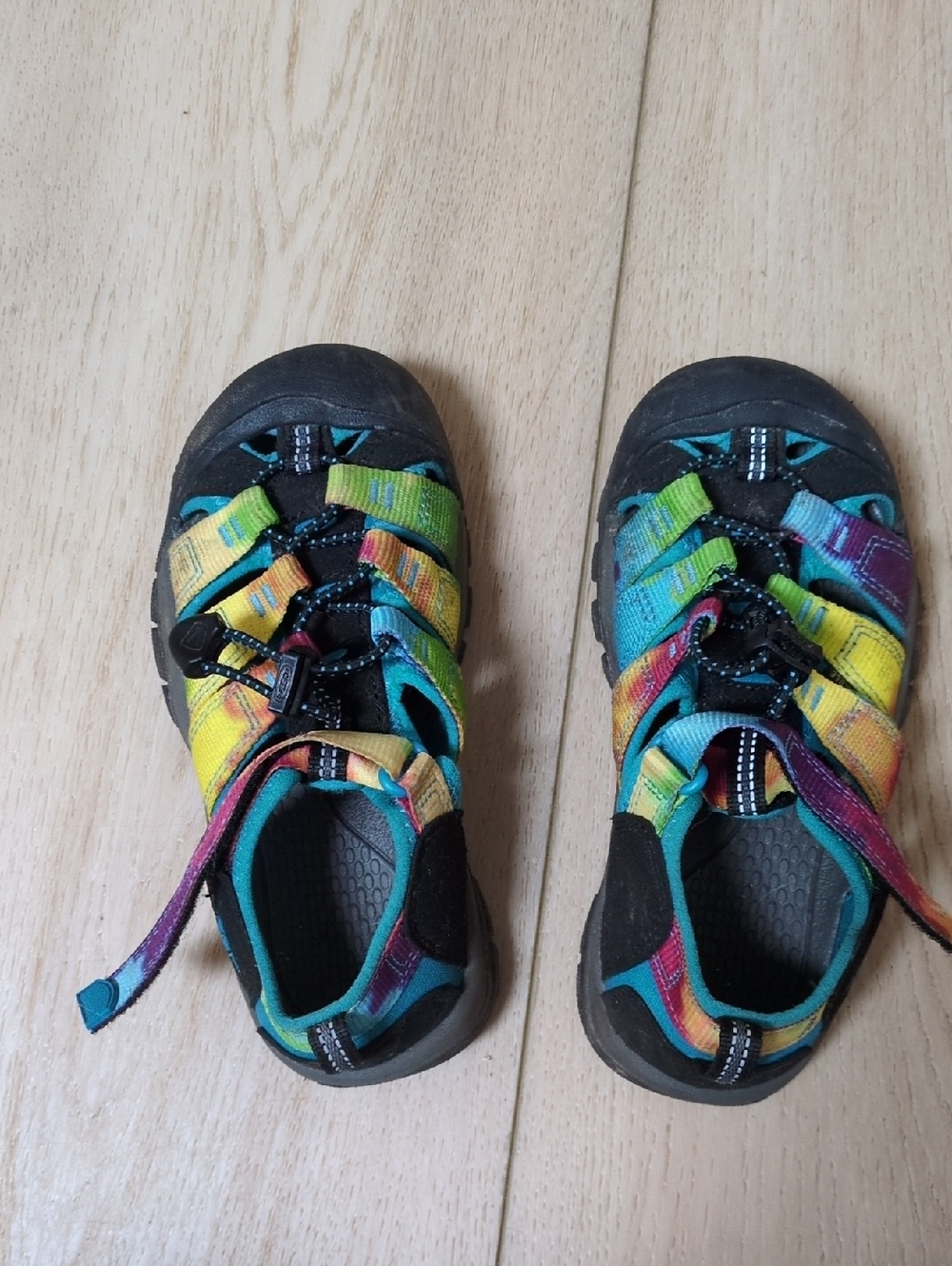 Keen Kids Rainbow Multicolor Closed-Toe Sandals - Teal, Yellow, Purple